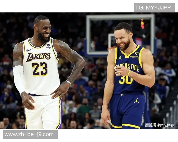 2016年季后赛勇士与开拓者第三场精彩对决回顾与分析