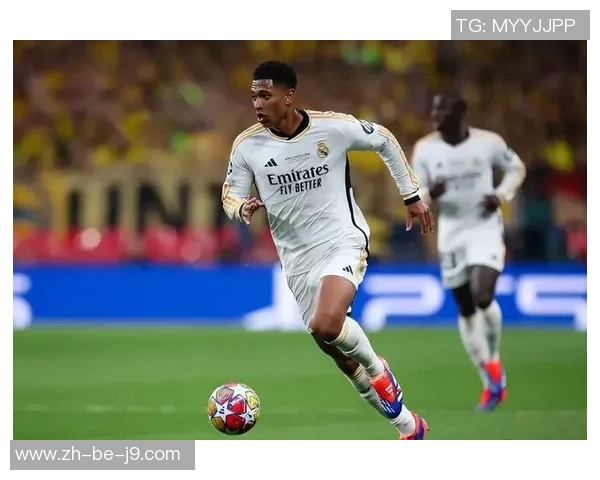 2-2!2大旧将反戈一击 贝林厄姆传射救主 皇马遭爆冷+3场不堪 2-2!2大旧将反戈一击 贝林厄姆传射救主 皇马遭爆冷+3场不堪